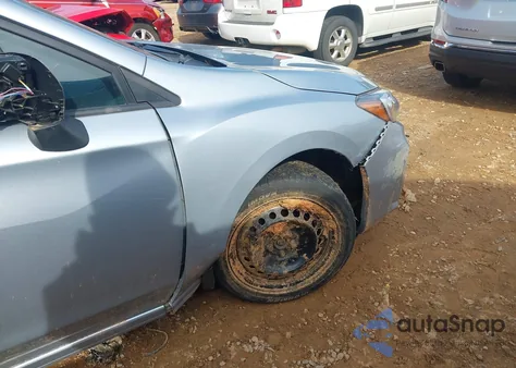 2018 Subaru Impreza 2.0I из США, поврежденный, VIN 4S3GKAA6XJ3616385